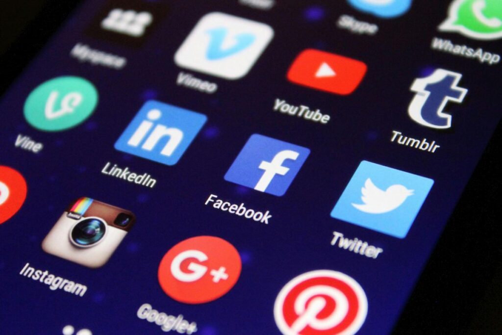 Design Gráfico para Redes Sociais